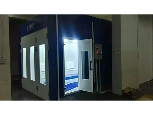 云強(qiáng)環(huán)保汽車噴烤漆房 