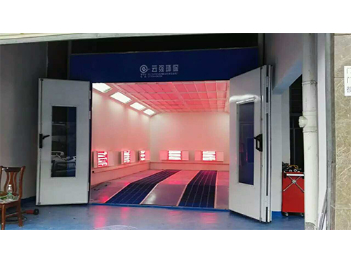 云強(qiáng)環(huán)保汽車噴烤漆房 